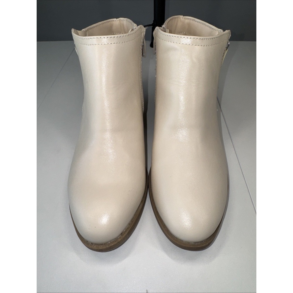 Arizona Womens Boots Size 7 White Casual Ankle